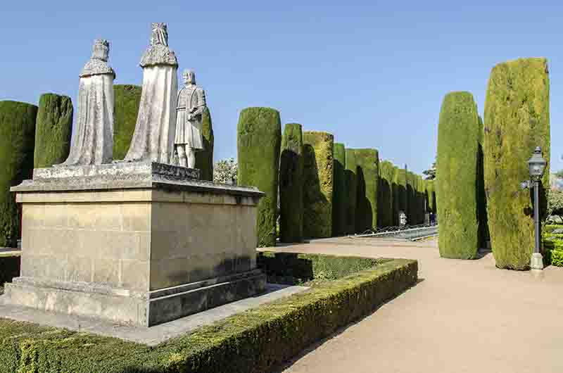 Córdoba 094 - Álcazar de los Reyes Cristianos - jardines.jpg